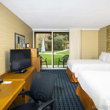 Fairfield Inn And Suites By Marriott San Jose Airport Eksteriør billede