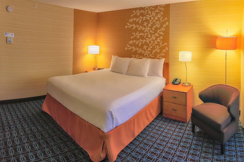 Fairfield Inn And Suites By Marriott San Jose Airport Eksteriør billede