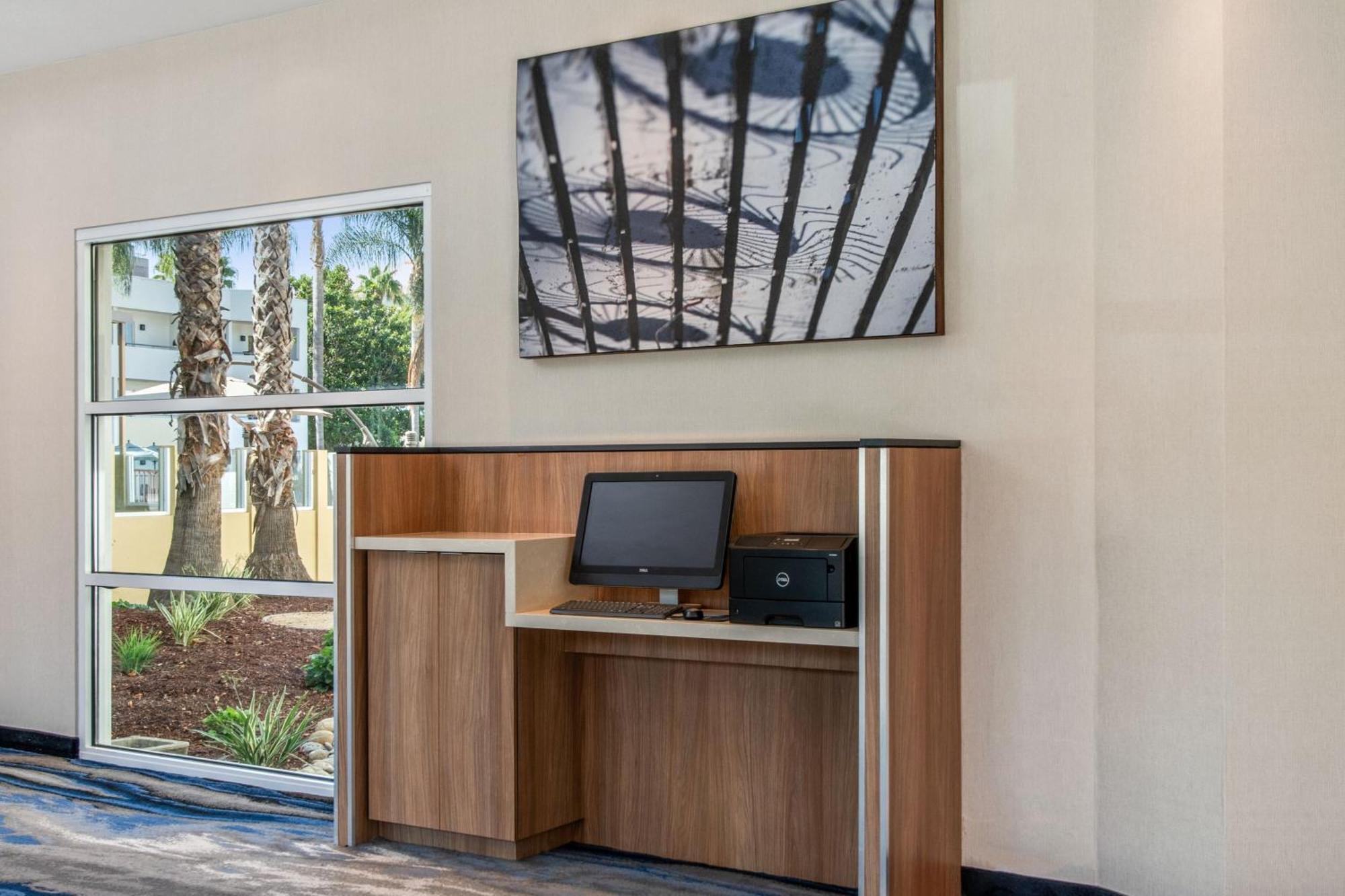 Fairfield Inn And Suites By Marriott San Jose Airport Eksteriør billede