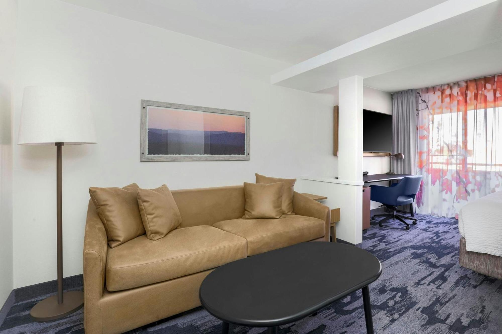Fairfield Inn And Suites By Marriott San Jose Airport Eksteriør billede