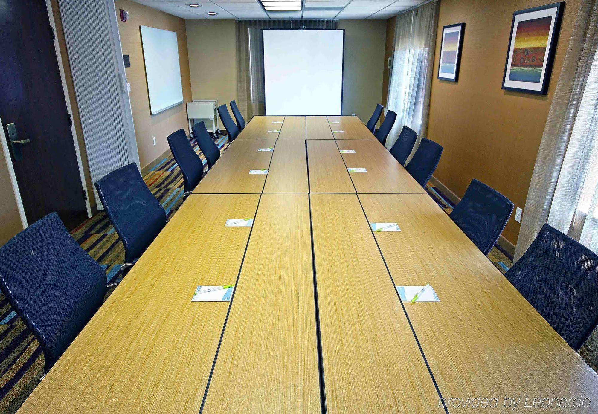 Fairfield Inn And Suites By Marriott San Jose Airport Eksteriør billede